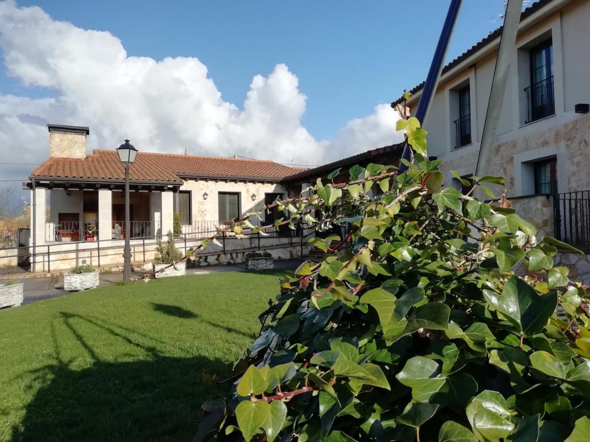 Alojamiento Rural La Henera San Juan de Ortega Exterior foto
